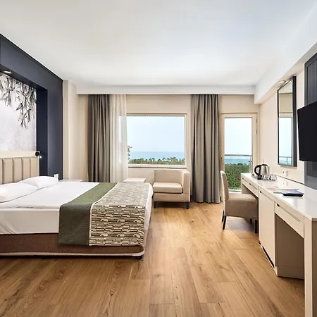 Hotel Seaden Sea World &