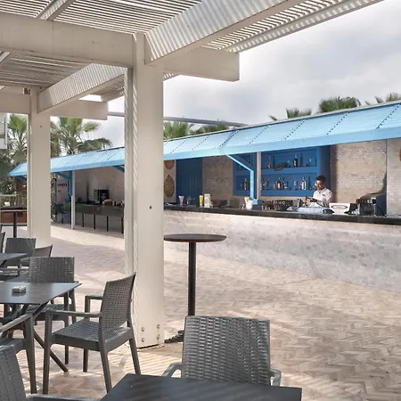 Seaden Sea World & 5*