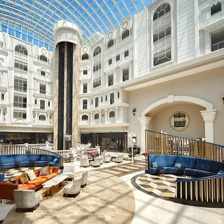 Otel Seaden Sea World & 5*