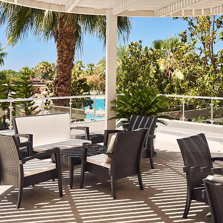 Seaden Sea World & 5*