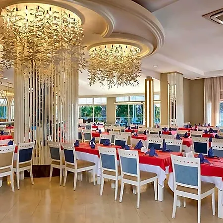 Seaden Sea World & Hotel 5*