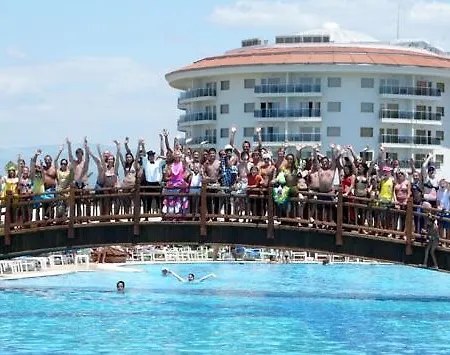 Seaden Sea World & Hotel 5*
