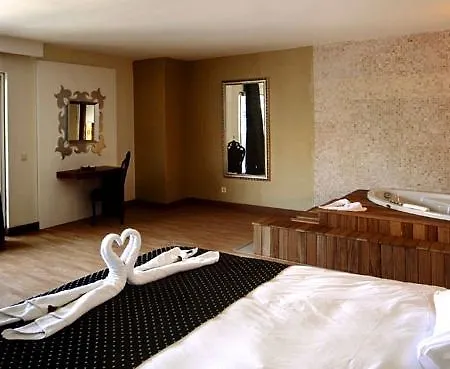 Seaden Sea World & Hotel 5*