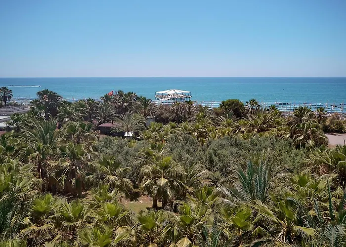 Seaden Sea World & Hotel 5*
