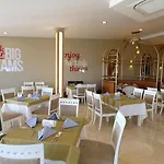 Hotel Seaden Sea World &