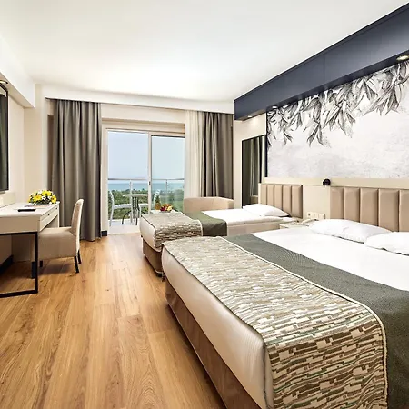 Seaden Sea World & Hotell