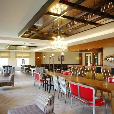 Hotell Seaden Sea World & 5*