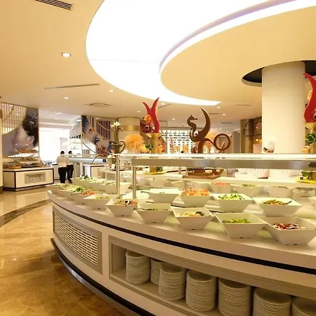 Seaden Sea World & Hotell