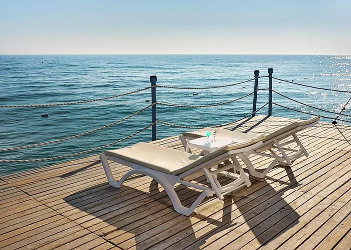 Отель Seaden Sea World & 5*