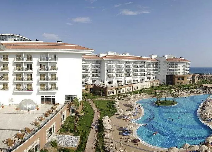Seaden Sea World & Отель Кизилагач
